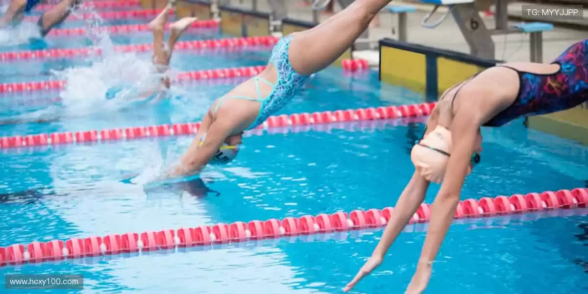 🎁 周边好物,把赛场带回家!